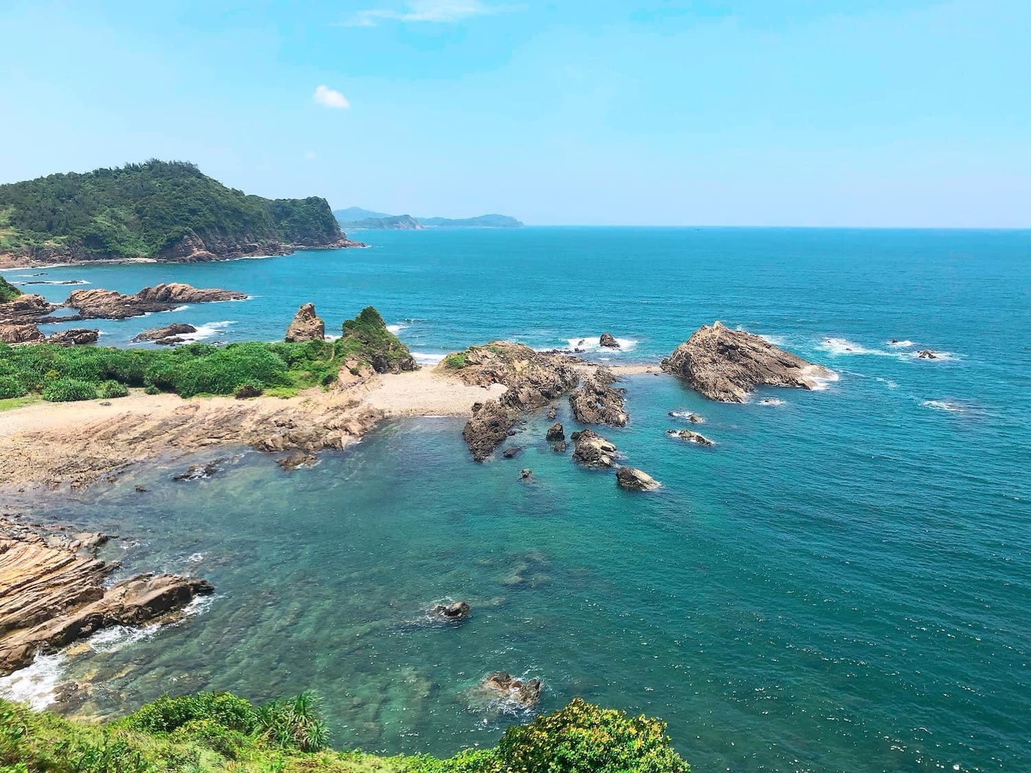 The Ultimate DIY Travel Guide to Co To, Quang Ninh