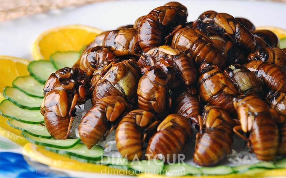 Vietnam insect food