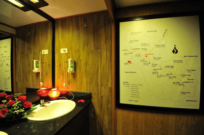 Overnight luxury train Ha Noi to Sapa  by Chapa Express Train