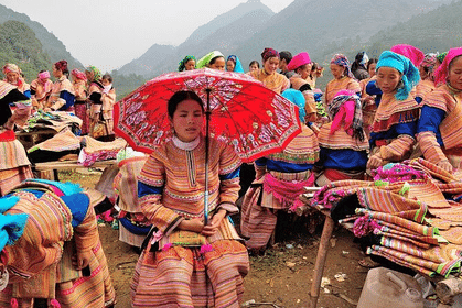 Bac Ha Market full day tour from Sapa