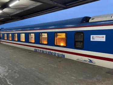 Luxury train from Hanoi to Sapa by Livitrains